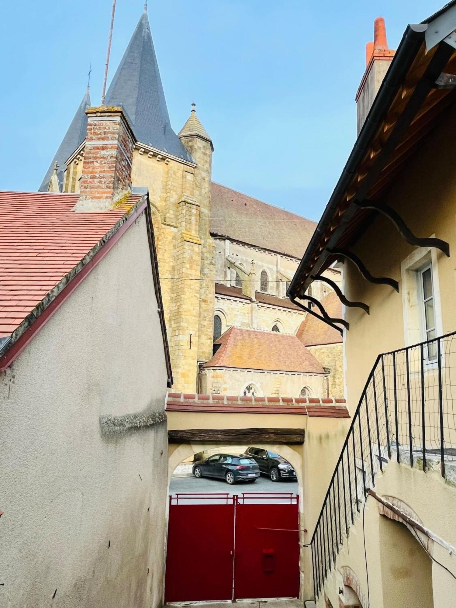 Duplex Charmant Au Coeur De Levroux Exterior foto